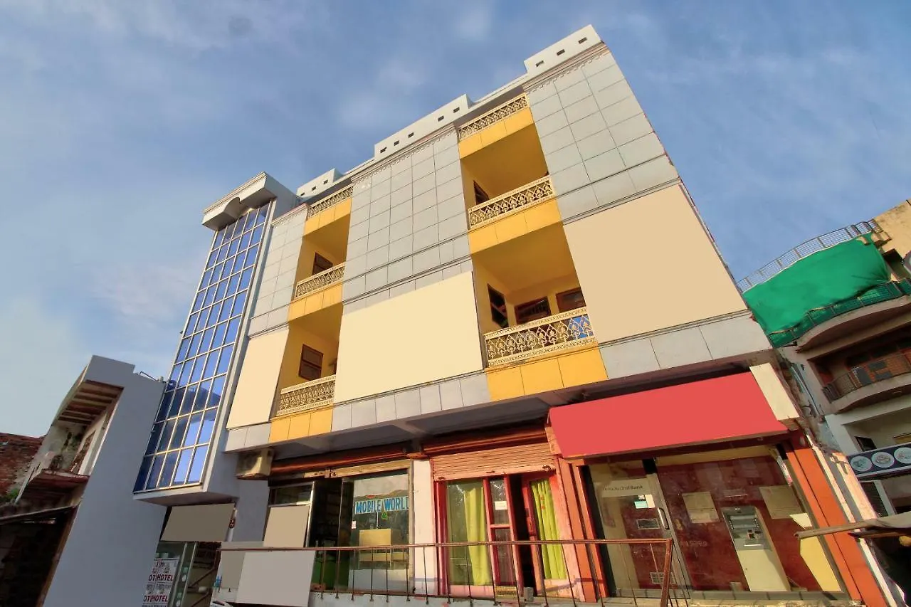 **  Spot On 48399 Hotel Sitaram Palace Agra  India