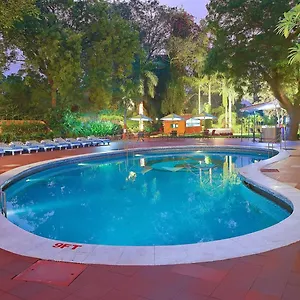 Hotel Clarks Shiraz, Agra (Uttar Pradesh)