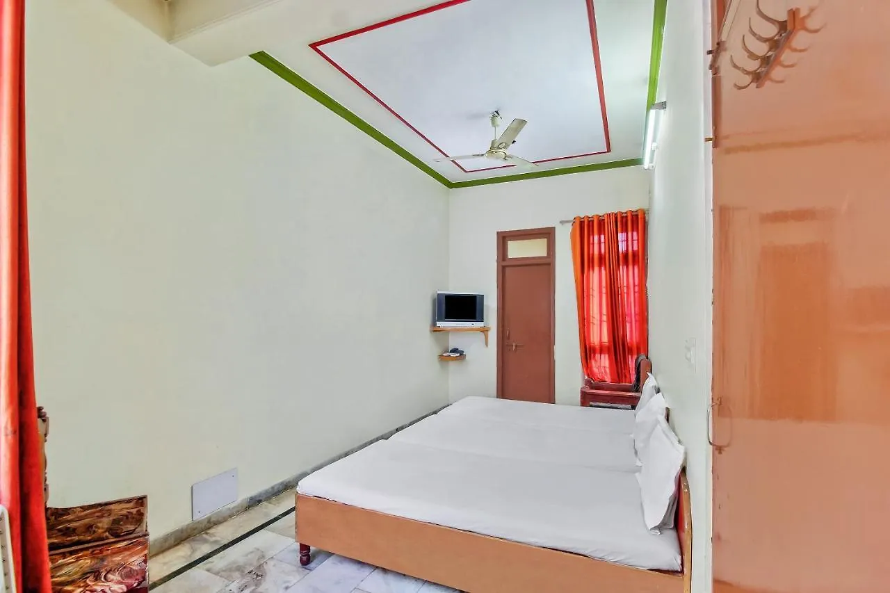 Spot On 48399 Hotel Sitaram Palace Agra