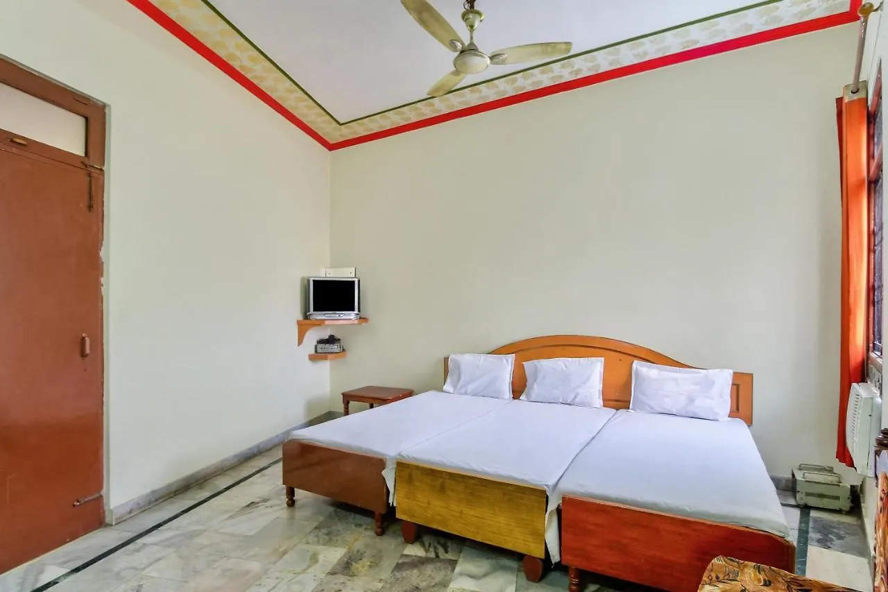 Spot On 48399 Hotel Sitaram Palace Agra